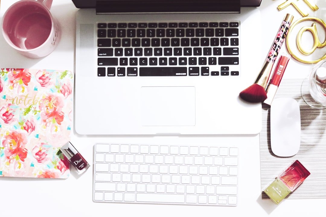Featured image for: AI writing tool for bloggers